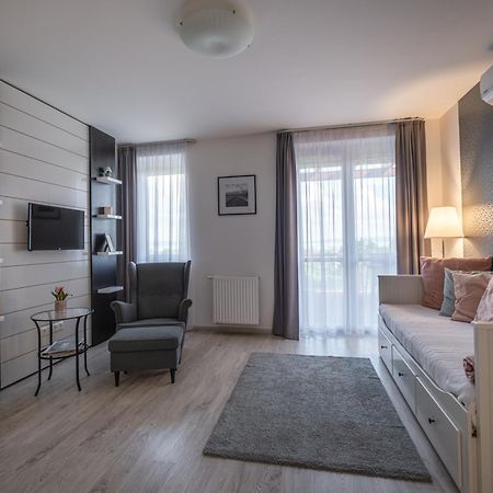 Aranymandula Apartmanok Балатонакали Экстерьер фото